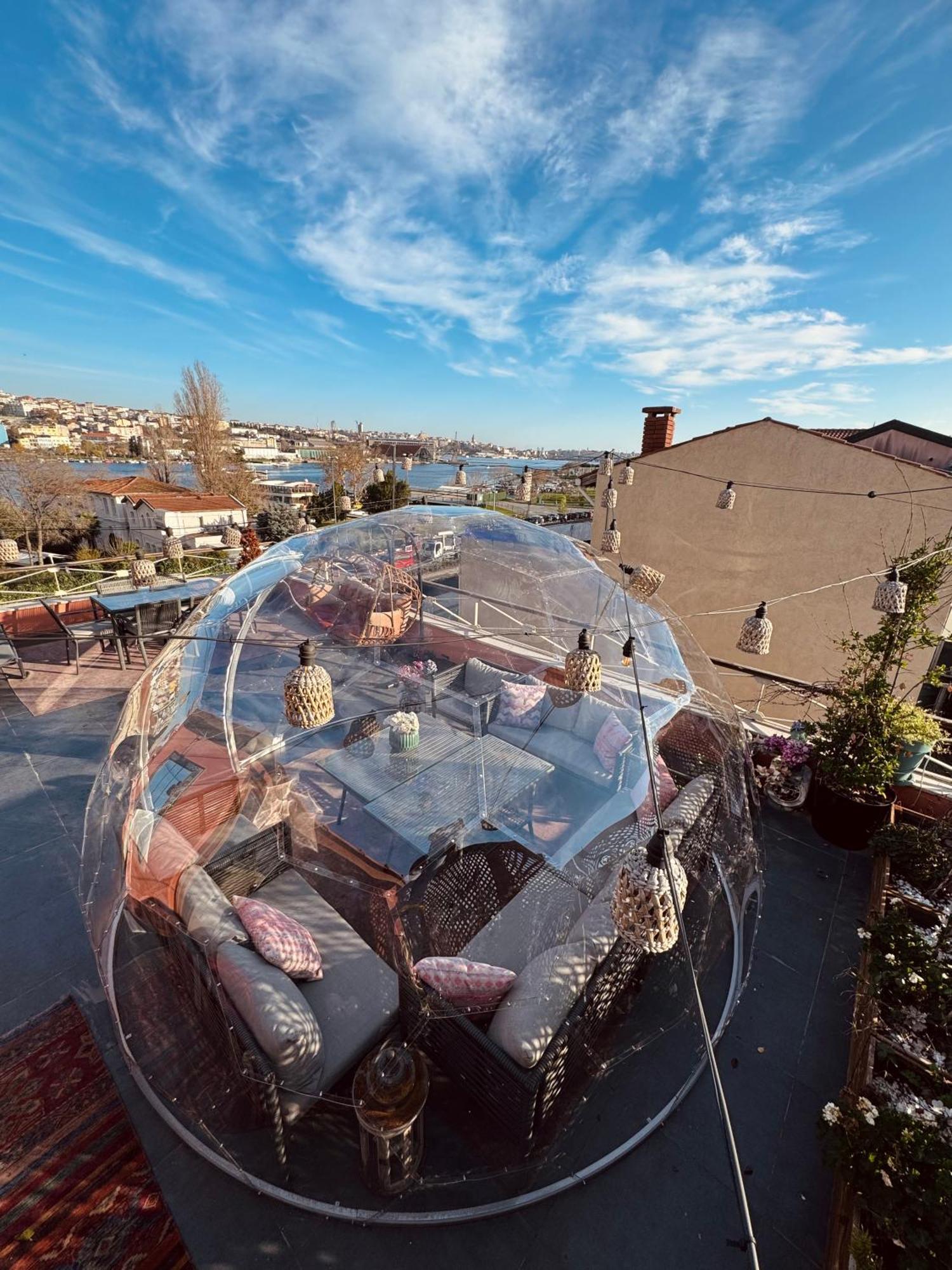 Waterfront Apartment By The Tram - Terrace With Dome & Golden Horn View In Fatih Istambul Exterior foto